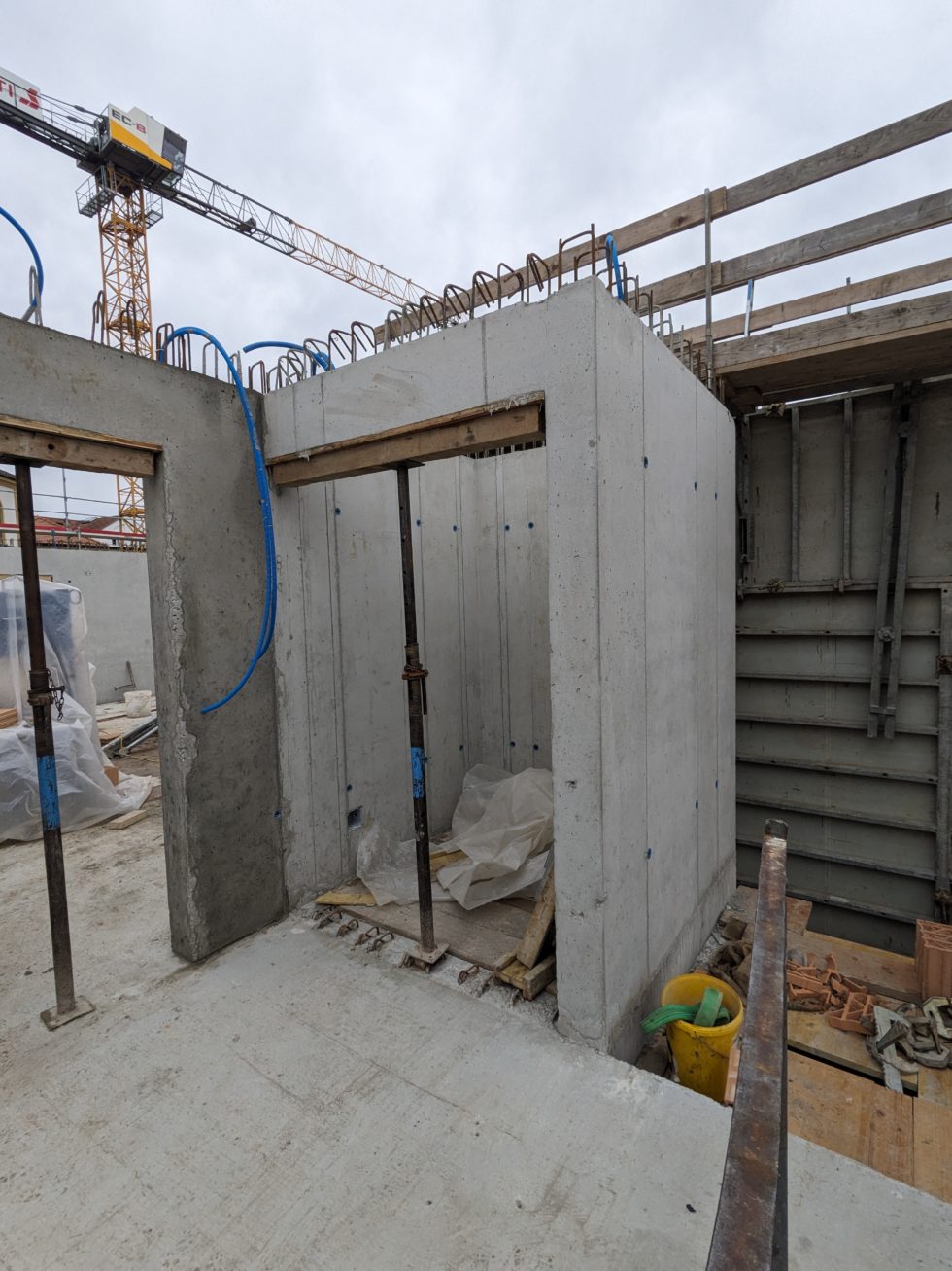 Bât. A : murs béton, terminé (état 26.02.2024)