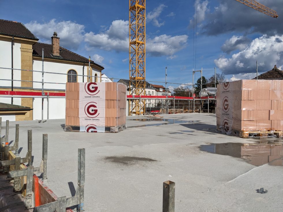 Bât. A : prêt pour pose brique d’acrotère, en cours (27.03.2024)