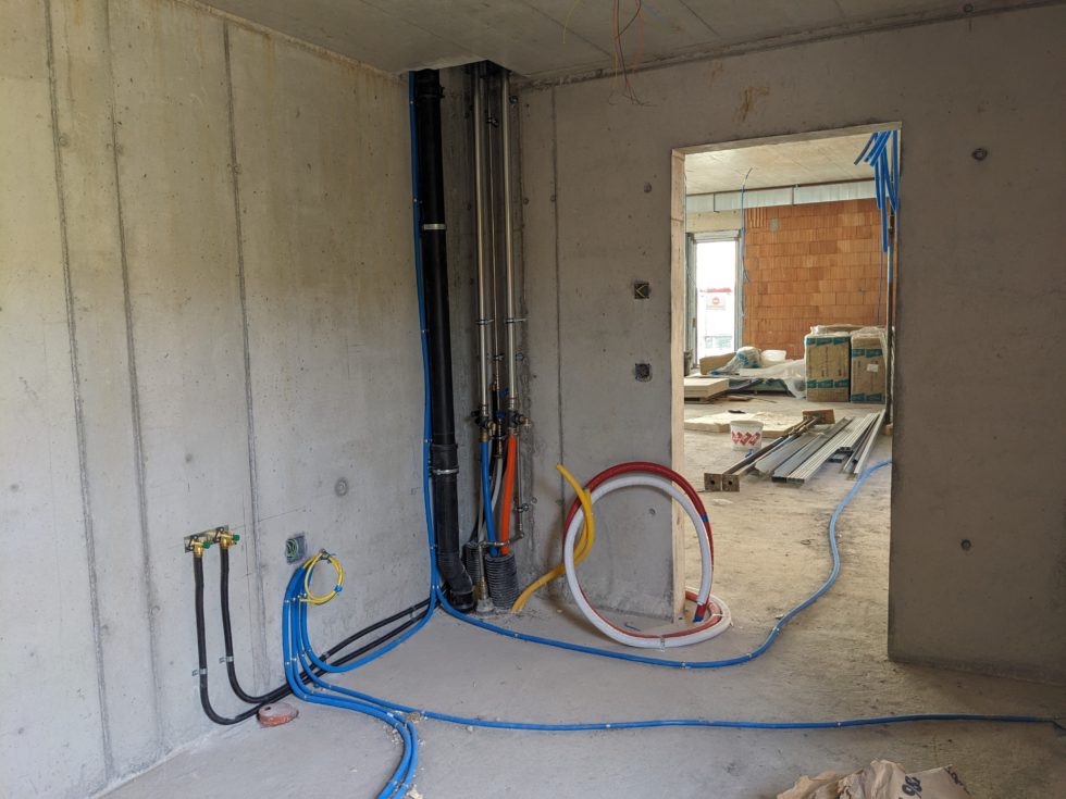 Bât. A : distribution verticale et horizontale, terminé (26.08.2024)