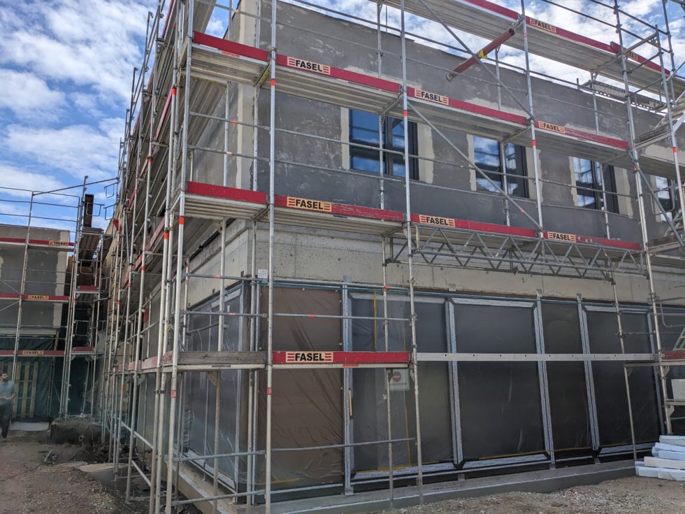 Bât. A : pose treillis et lissage, en cours (24.08.2024)