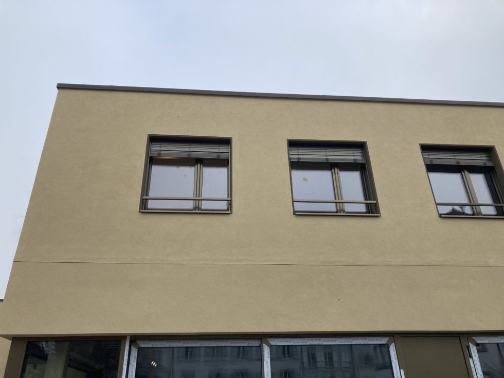 Bat. A-C-D : pose des stores (20.01.2025)