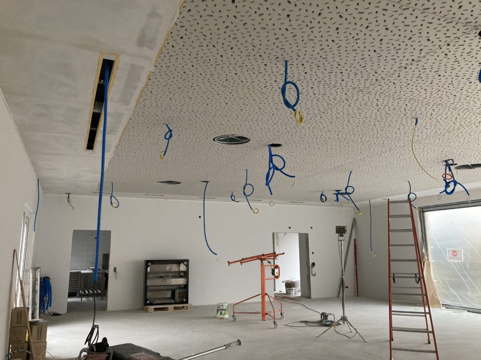 Bât. A : lissage plafond acoustique (10.02.2025)