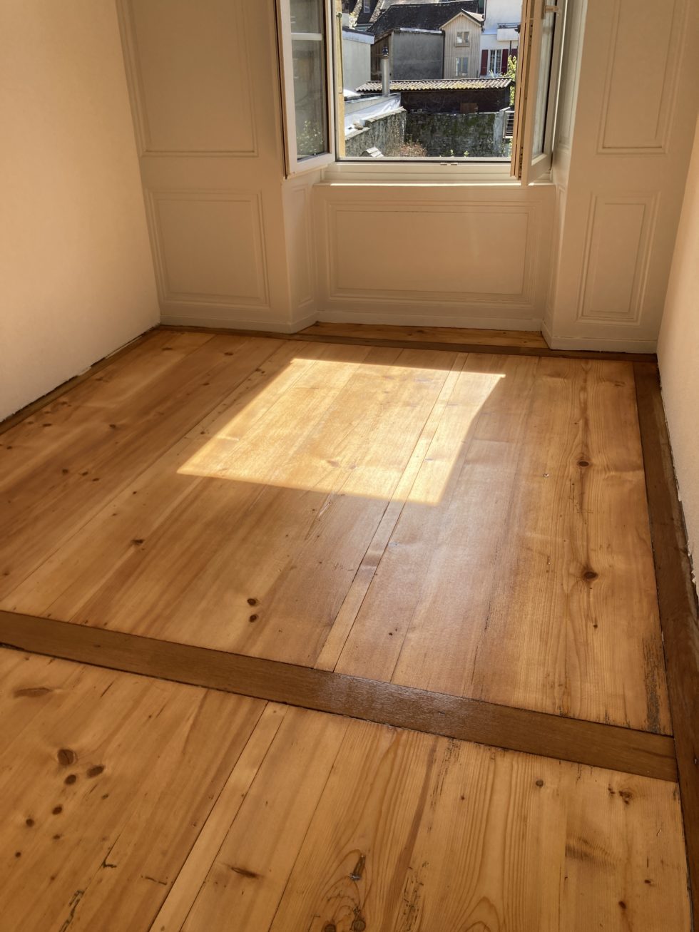 Bât. B : verni sur anciens planchers rénovés (15.04.2025)